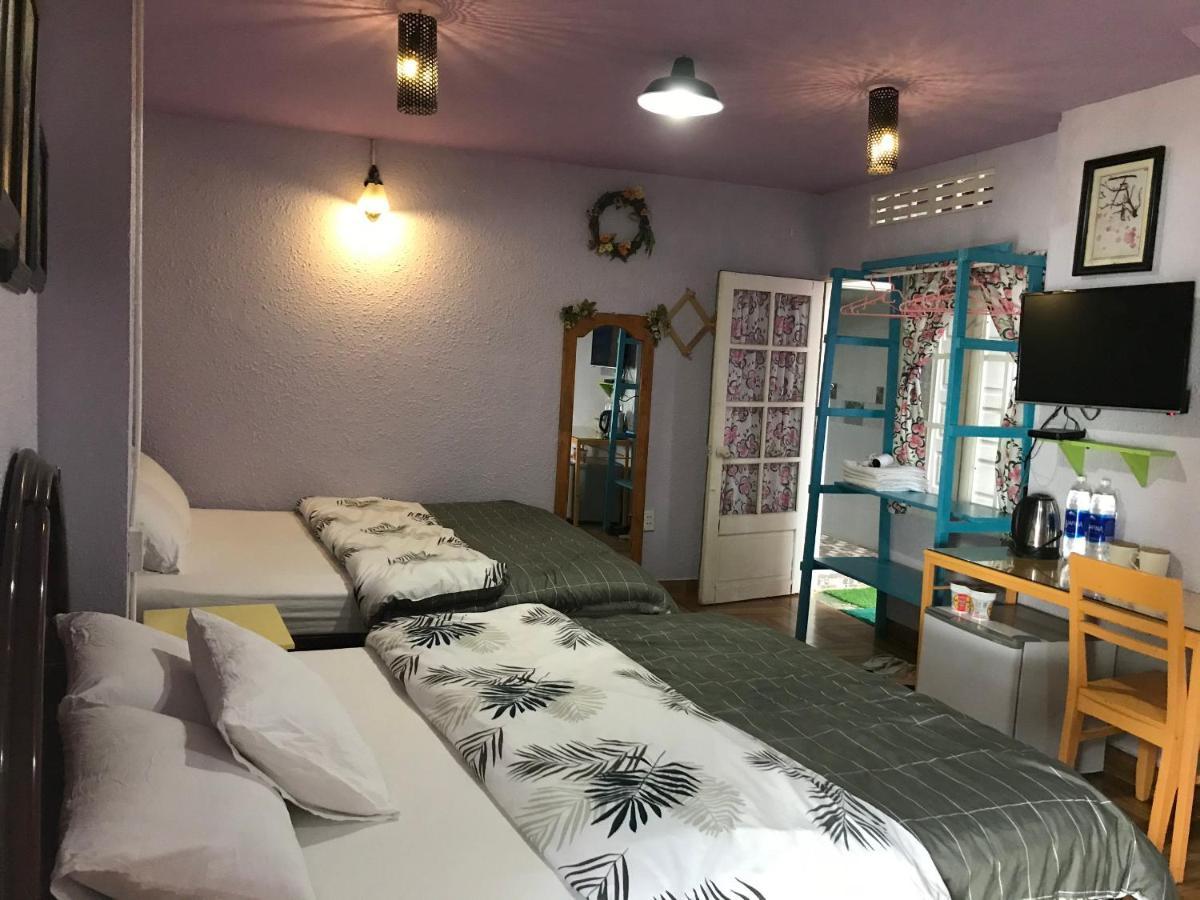 Nhà Tím Homestay Dalat Exterior foto
